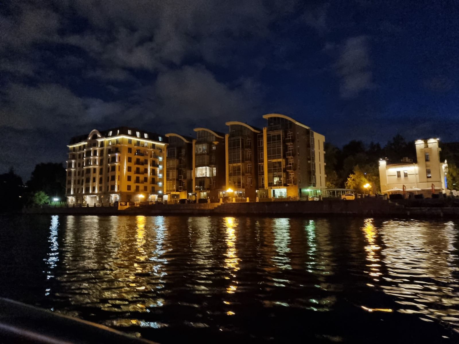 20210808_225326